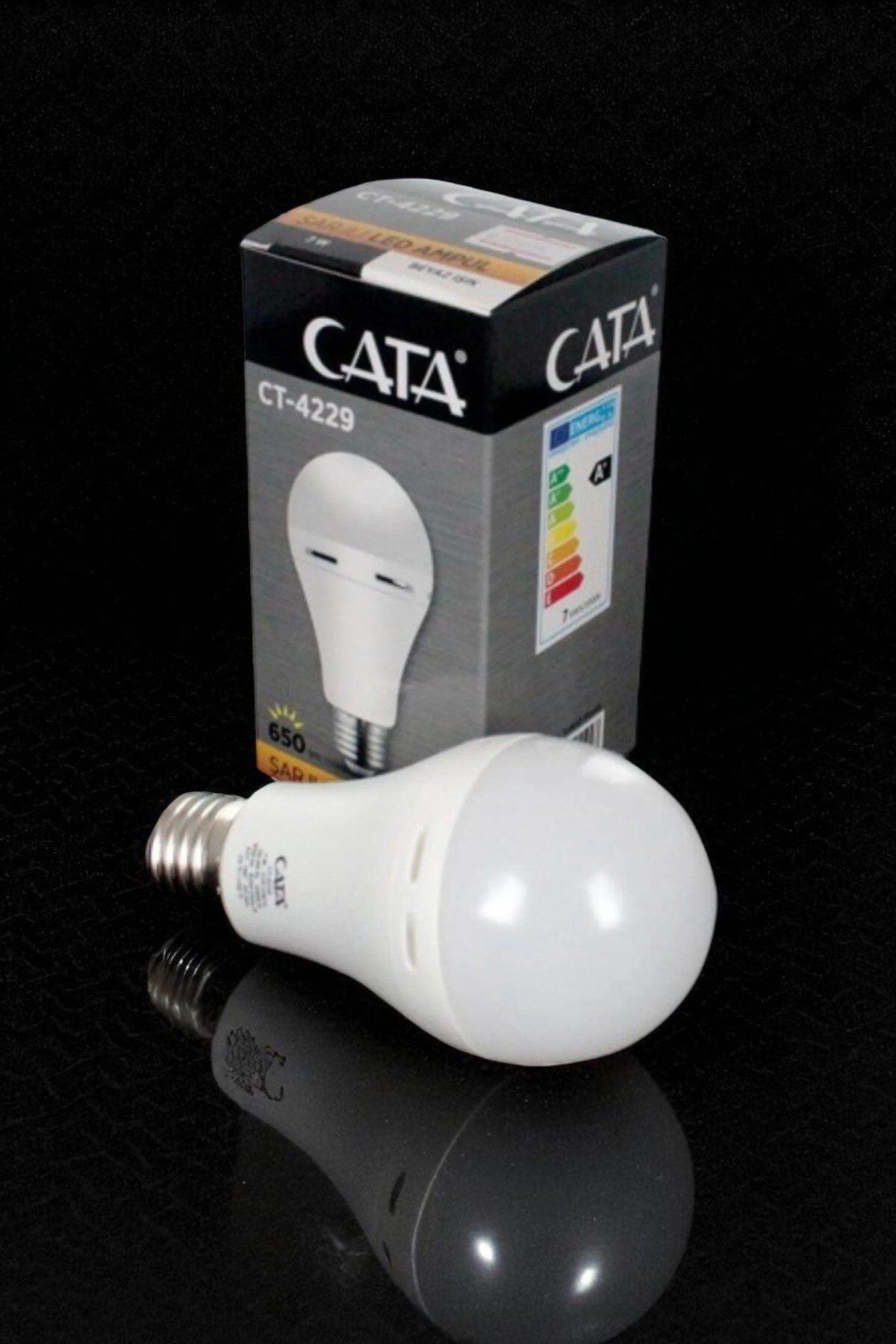 9W ŞARJLI LED AMPUL (BEYAZ) CT-4229B