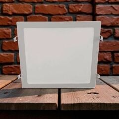 25W LED PANEL( 30X30 ) ( BEYAZ ) CT-5280B